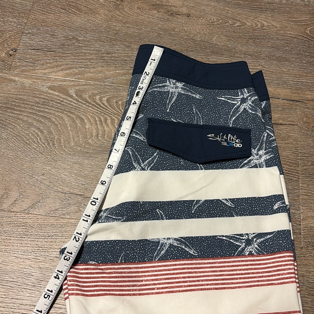 Brand🆕🔥😍🔥 SALT LIFE boardshorts - Picture 17 of 17